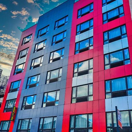 Super 8 By Wyndham Bronx Near Botanical Garden Hotel New York Luaran gambar