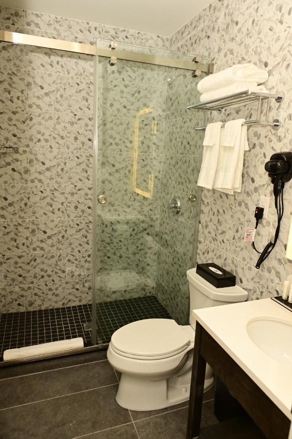 Super 8 By Wyndham Bronx Near Botanical Garden Hotel New York Luaran gambar