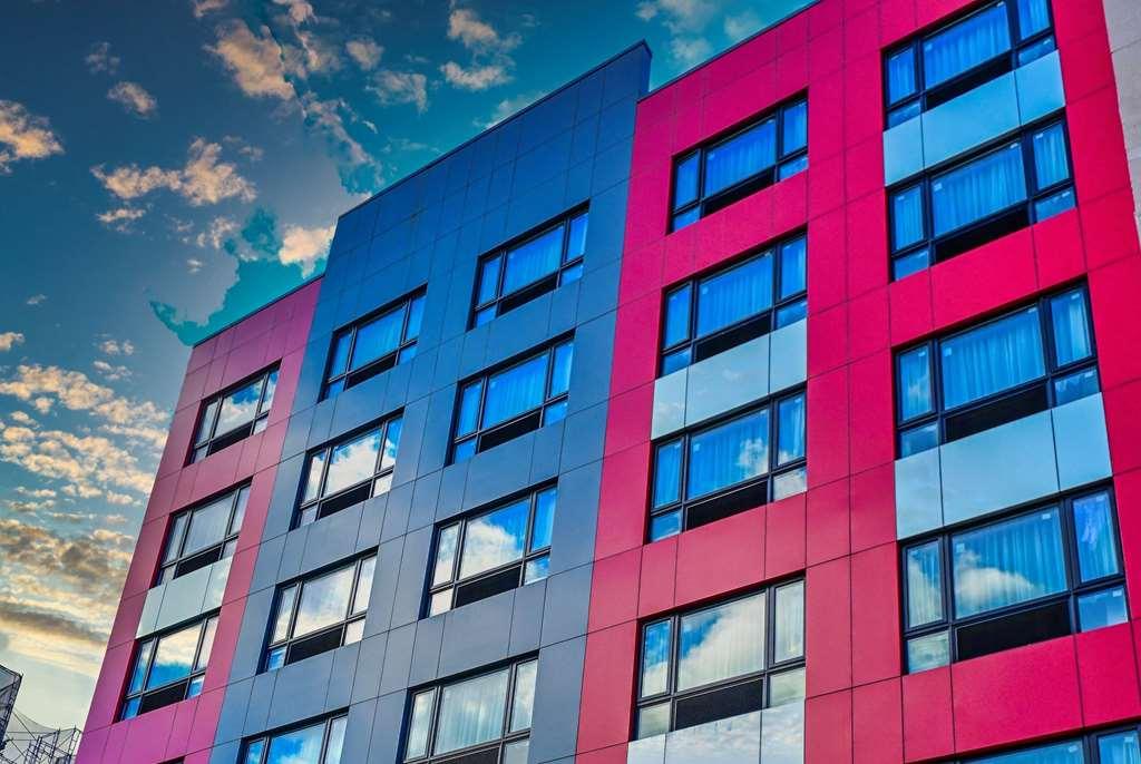 Super 8 By Wyndham Bronx Near Botanical Garden Hotel New York Luaran gambar